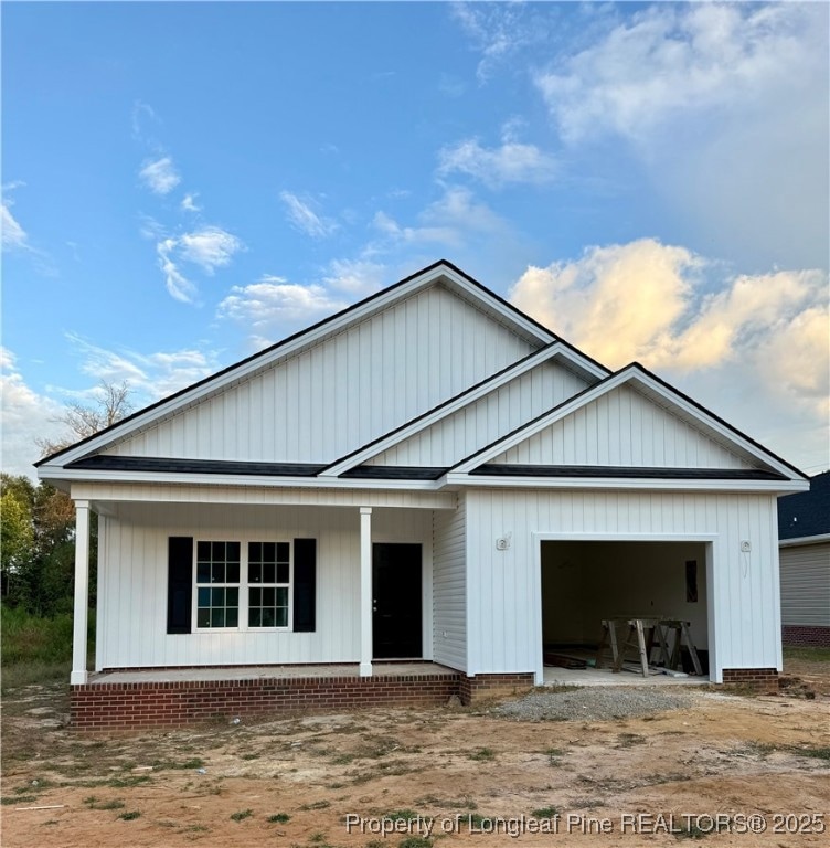 604 Cypress St, Roseboro, NC 28382 - photo 1