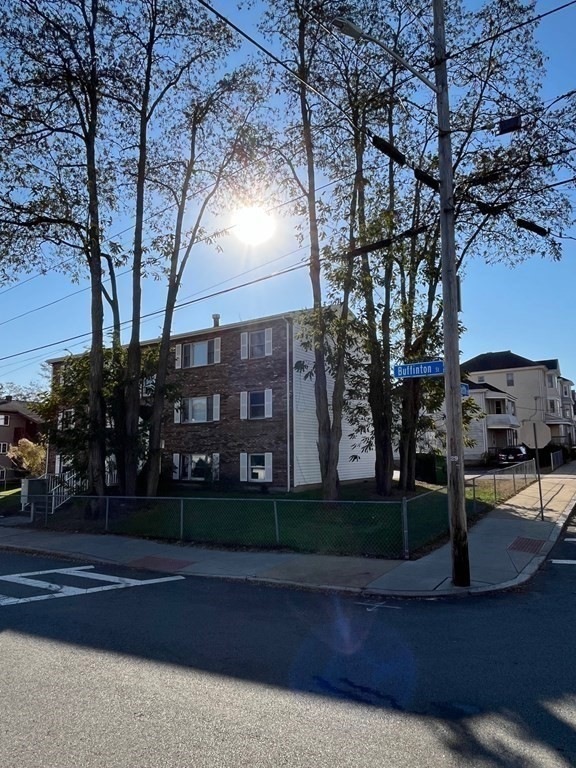 511 Buffinton St unit B, Fall River, MA 02721 - photo 1