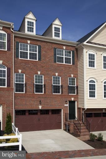 15335 Tewkesbury Place, Upper Marlboro, MD 20774 - photo 1