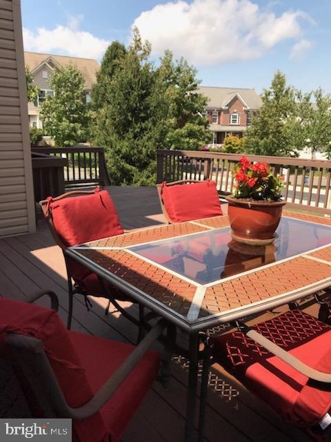 35532 Collington Dr, Round Hill, VA 20141 - photo 1