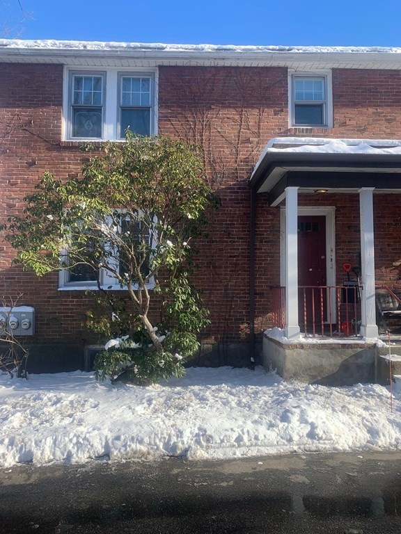 69 Fuller St unit 1, Waltham, MA 02453 - photo 1