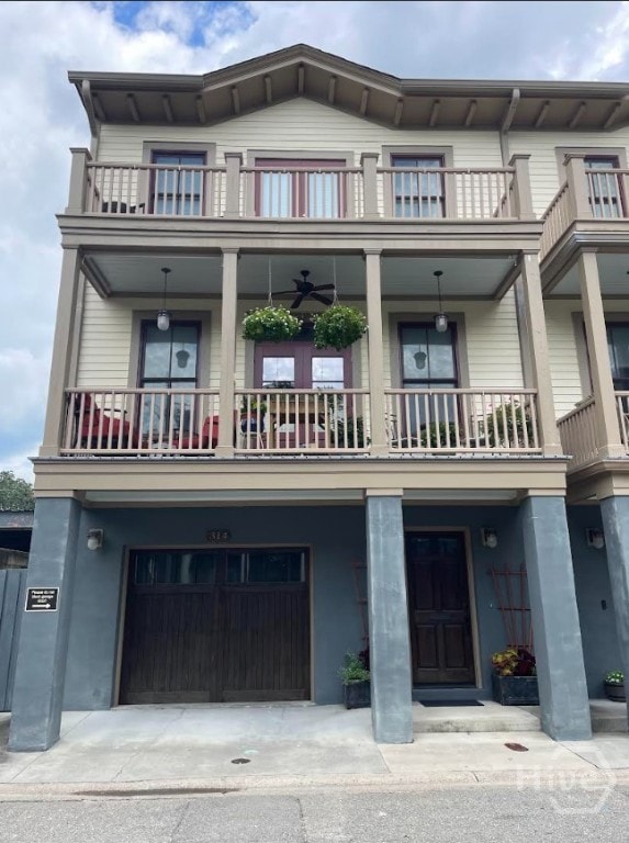 Sold $855,900 • Co-Listing Agent