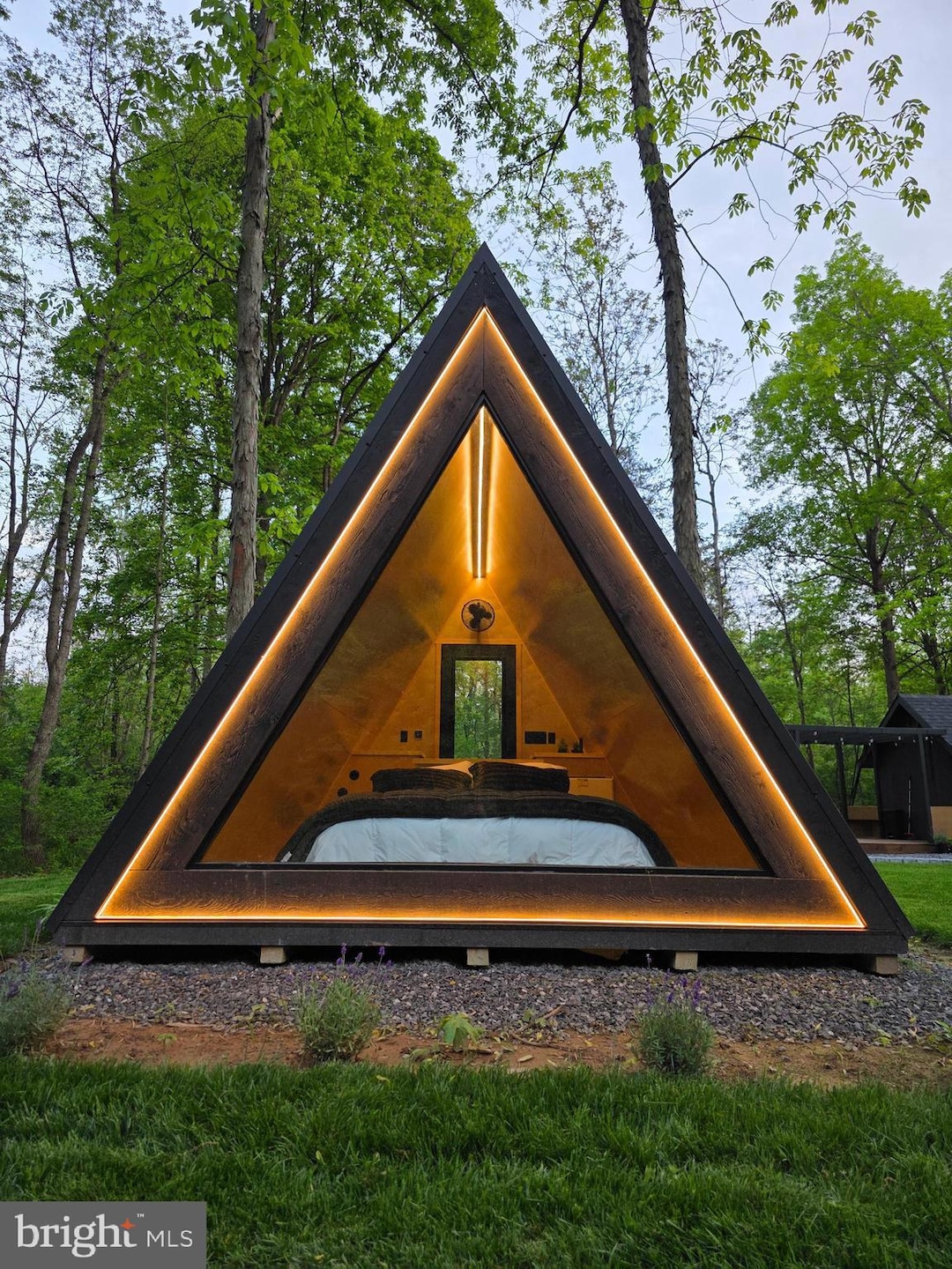 633 and 643` Hanging Rock Rd, Augusta, WV 26704 - photo 1