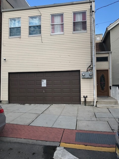 1006 New York Ave, Union City, NJ 07087 - photo 1