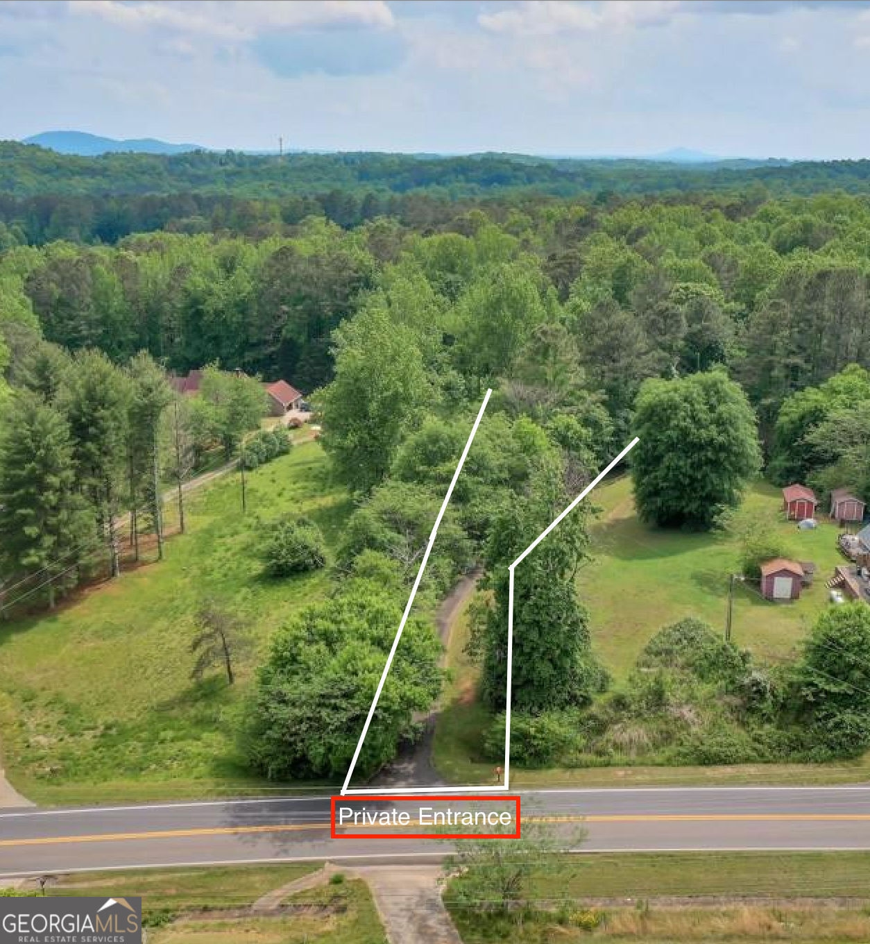 Lines drawn for better illustrations not accurate please refer to survey