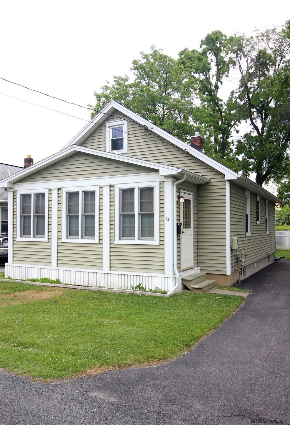 14 Muriel Ave, Rensselaer, NY 12144 - photo 1