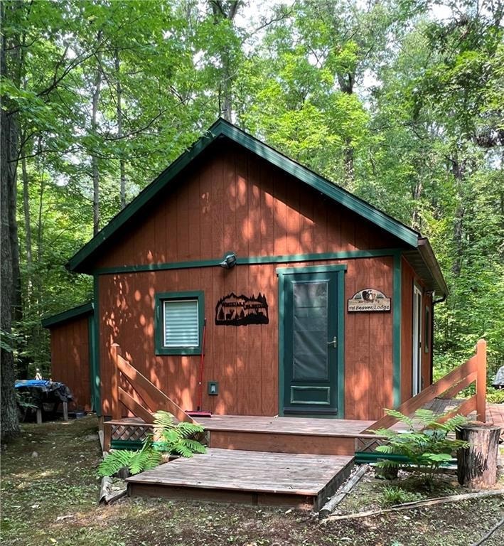 Welcome to your rustic cabin in the woods!