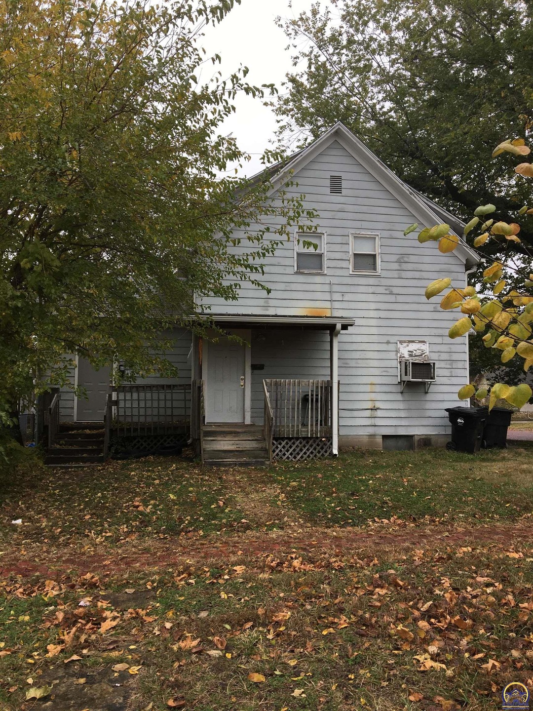 634 SW Polk St, Topeka, KS 66603 - photo 1