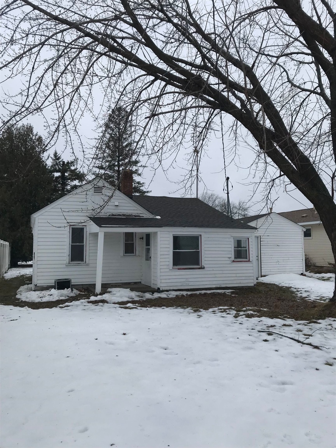 430 13th St N, Wisconsin Rapids, WI 54494 - photo 1