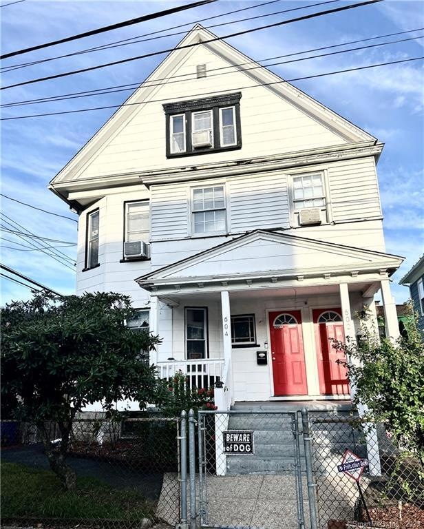 602 Brooks St unit 604, Bridgeport, CT 06608 - photo 1