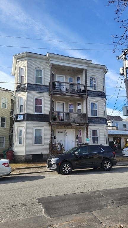 222 Cumberland Rd, Lowell, MA 01850 - photo 1