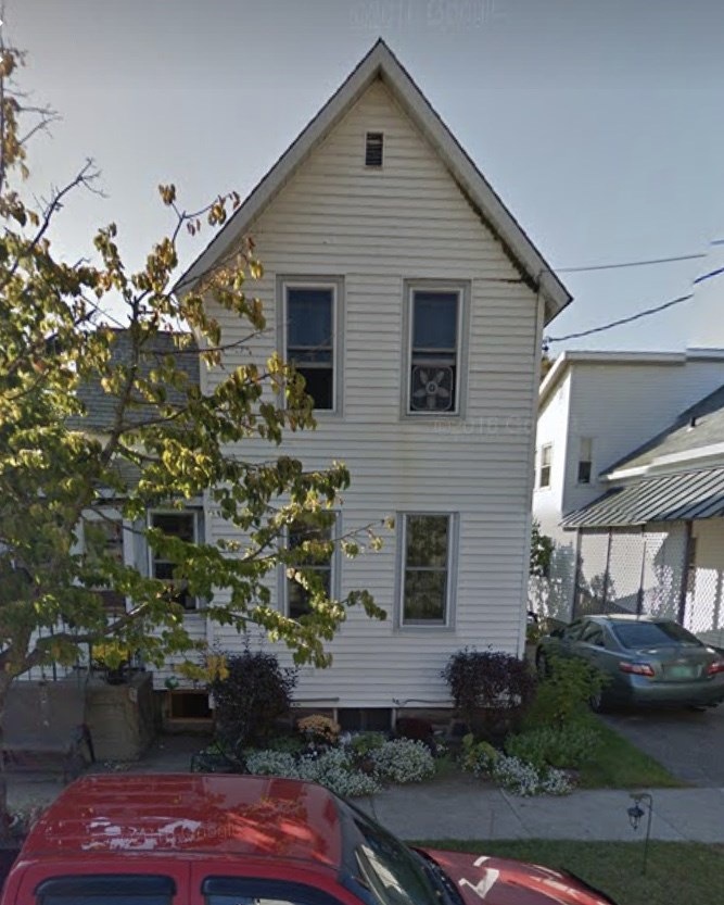 77 St Louis St, Burlington, VT 05401 - photo 1