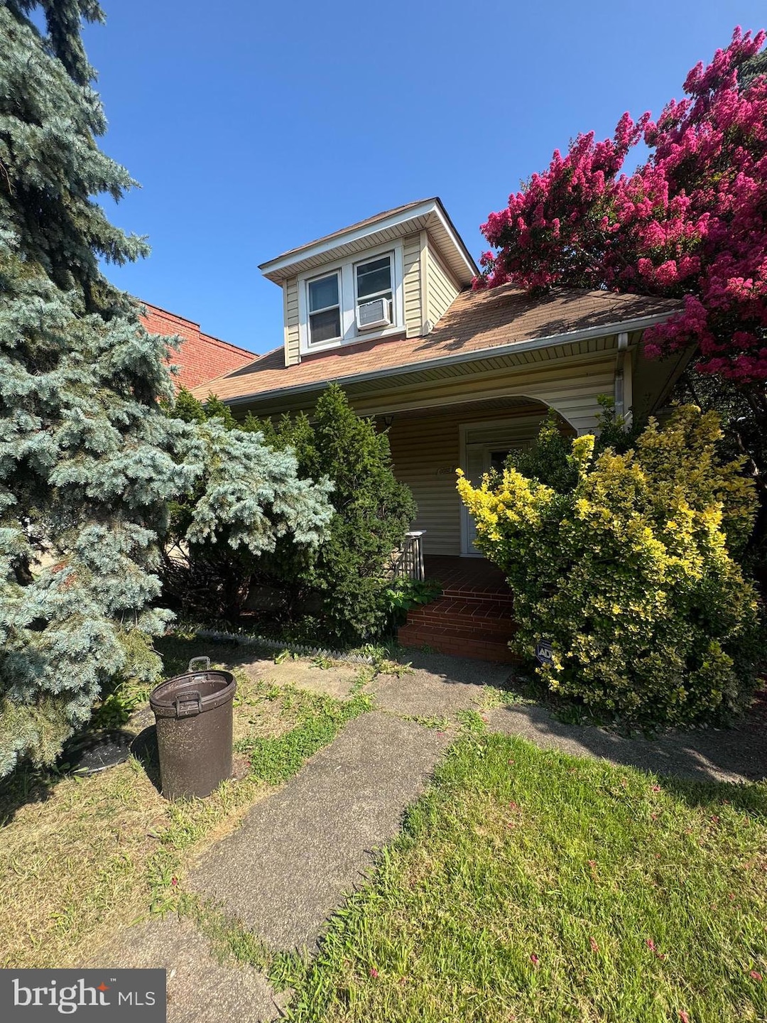 6818 Holabird Ave, Dundalk, MD 21222 - photo 1