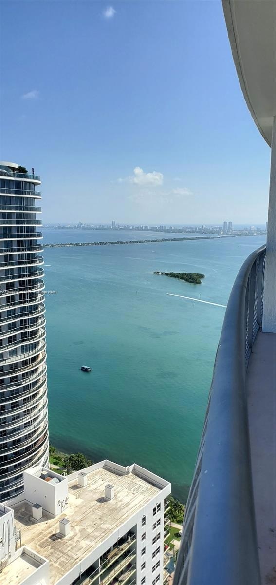 1750 N Bayshore Dr unit 5411, Miami, FL 33132 - photo 1