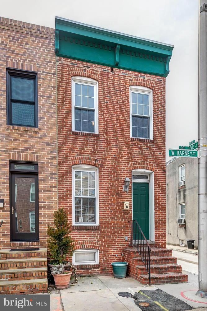 19 W Barney St, Baltimore, MD 21230 - photo 1