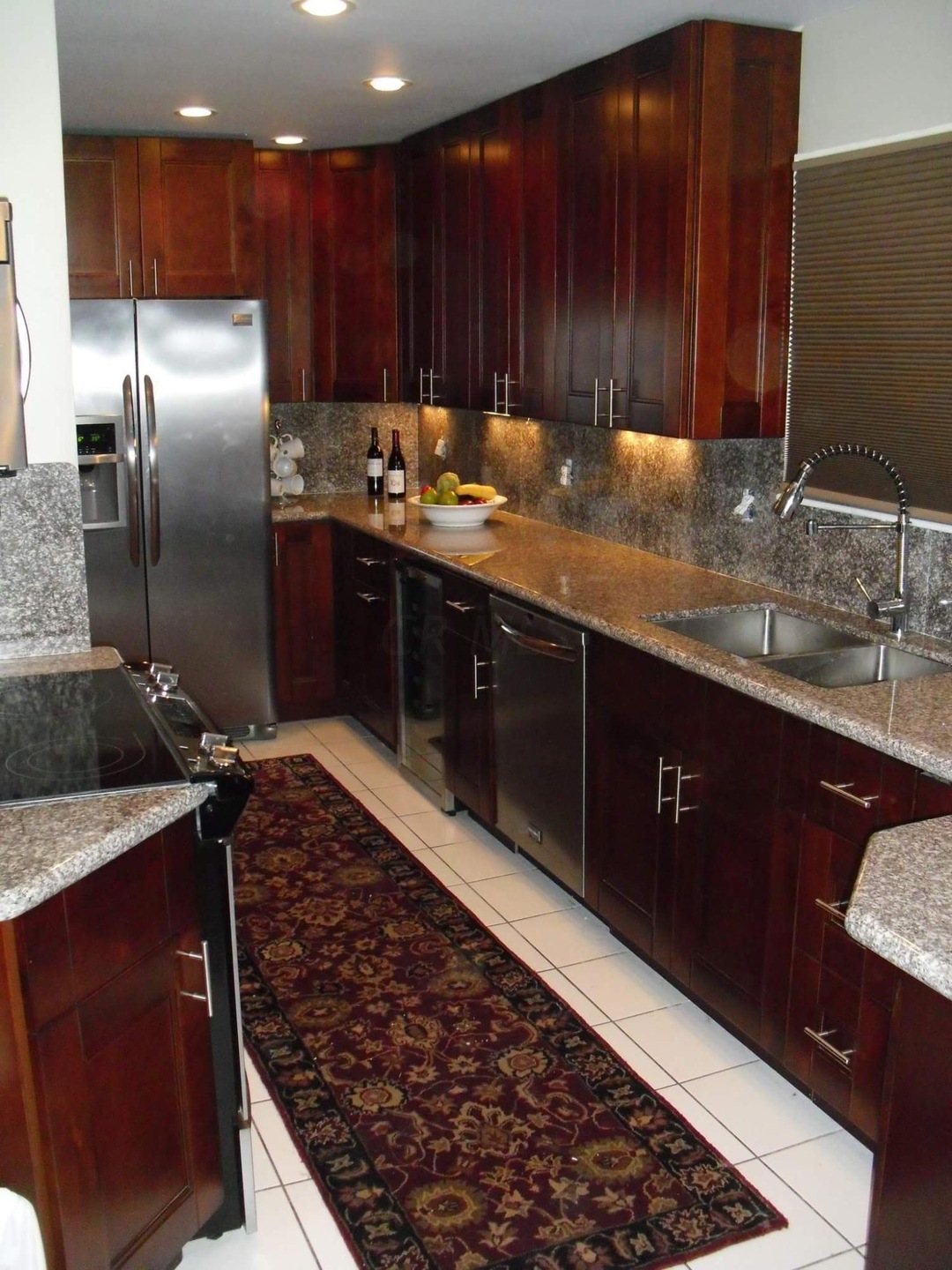 533 Sheldon Ave, Columbus, OH 43207 - photo 1