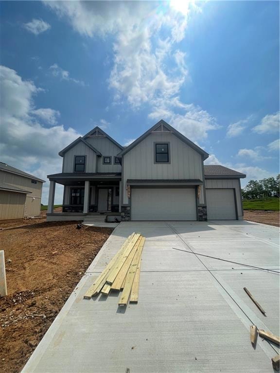 For Sale $559,915 • Co-Listing Agent