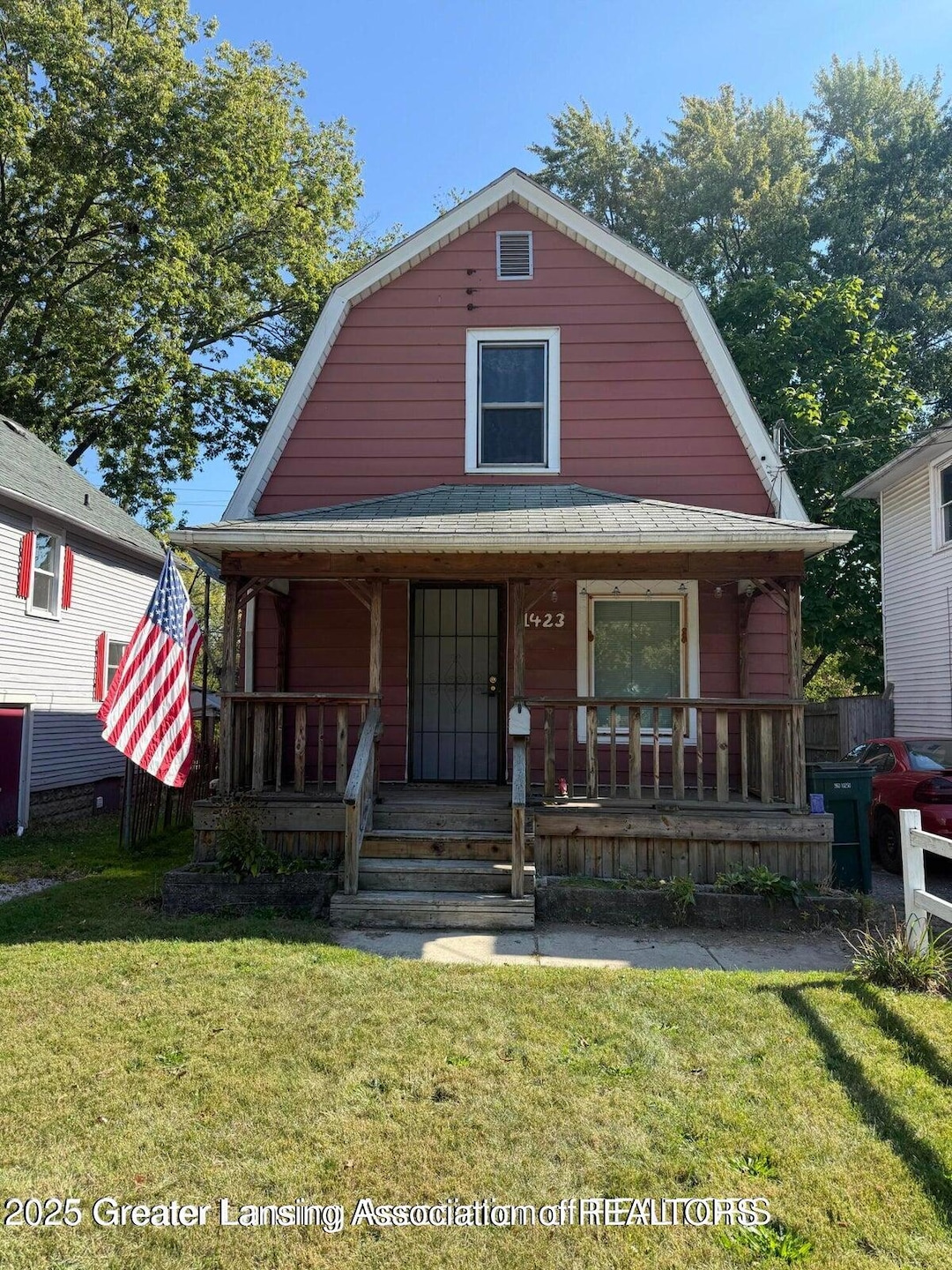 1423 Pontiac St, Lansing, MI 48910 - photo 1
