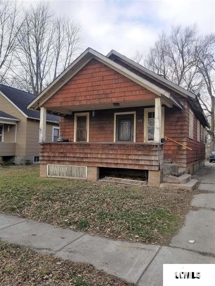507 N Hamilton St, Lincoln, IL 62656 - photo 1