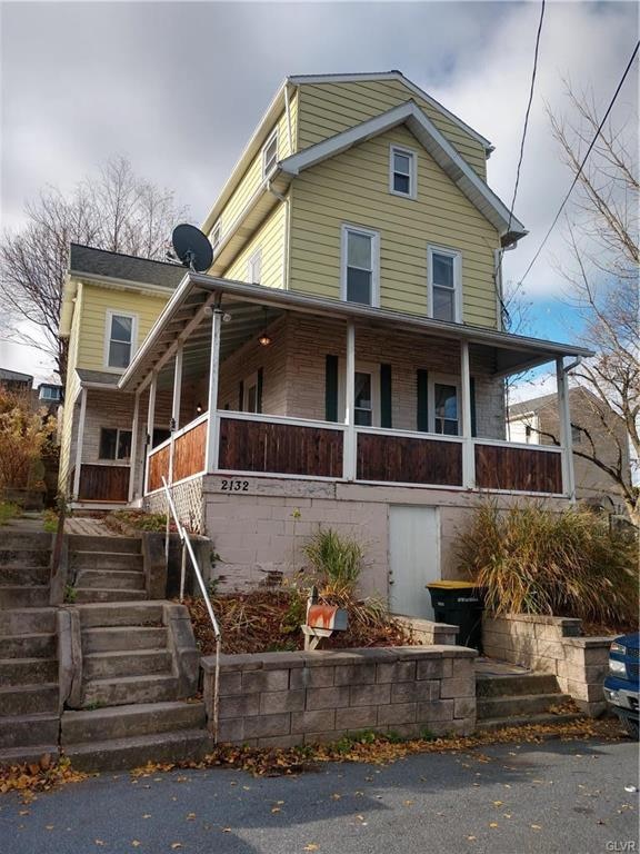 2132 N Lehigh Ave, Whitehall, PA 18052 - photo 1