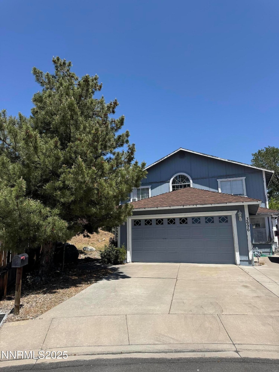 3696 Shale Ct Exterior