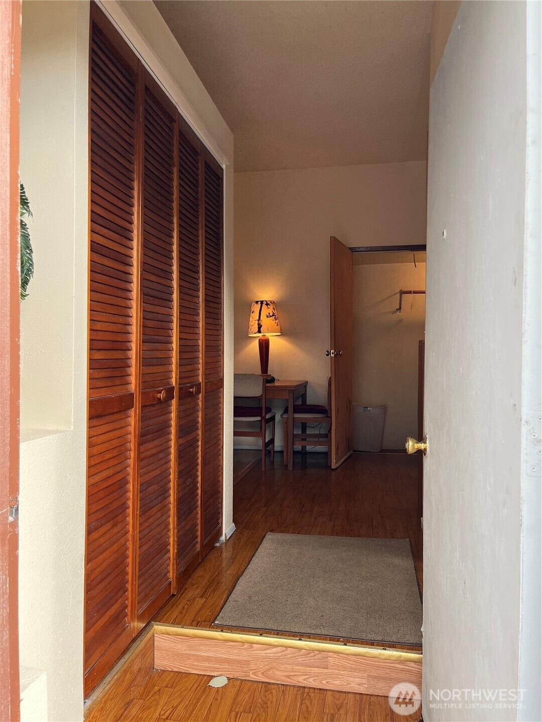 22504 8th Ave S, Des Moines, WA 98198 - photo 1