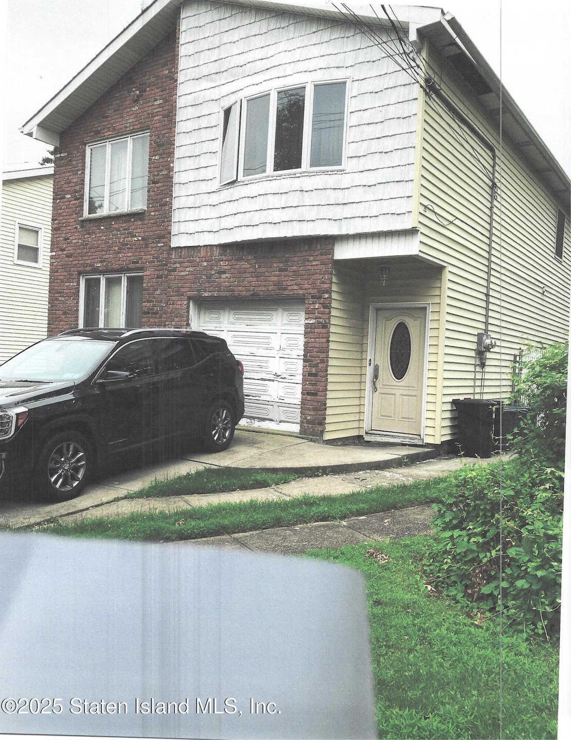 610 Woodrow Rd, Staten Island, NY 10312 - photo 1