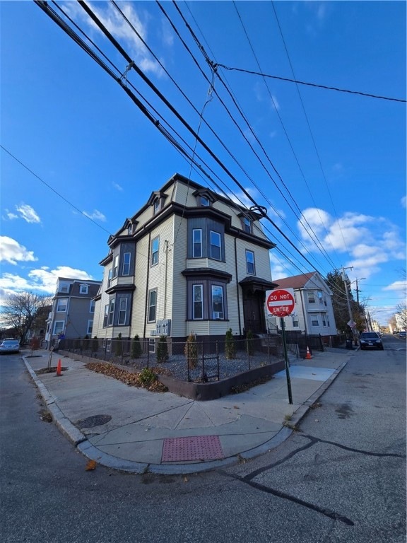 169 Knight St unit 3, Providence, RI 02909 - photo 1