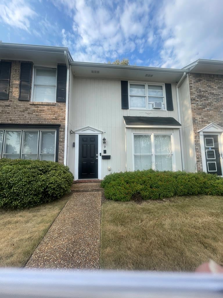 1319 Hilton Ave, Columbus, GA 31906 - photo 1