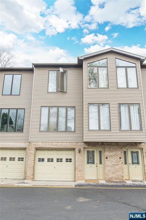 100 E Passaic Ave unit A3, Nutley, NJ 07110 - photo 1