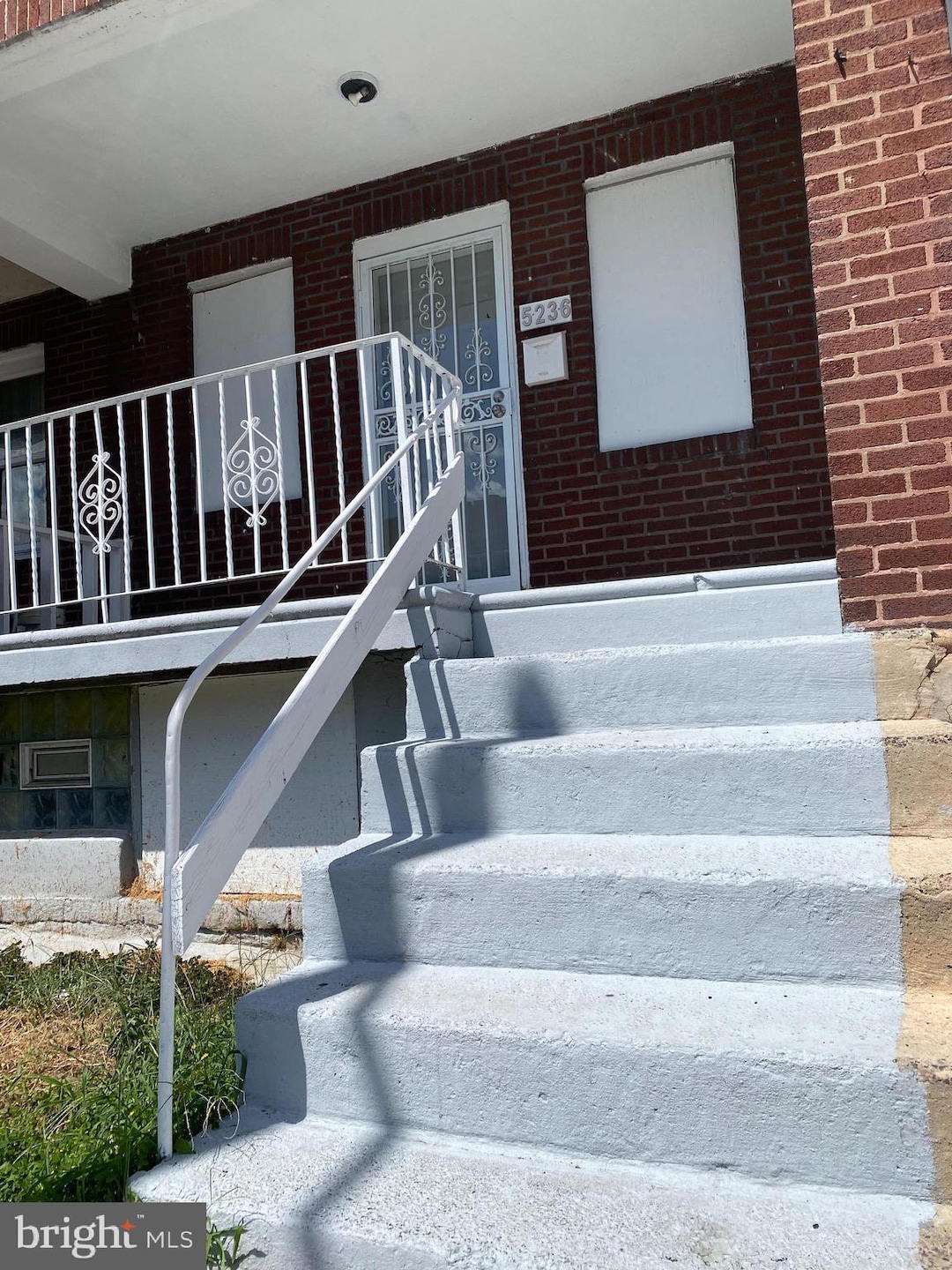 For Sale $129,000 • Co-Listing Agent