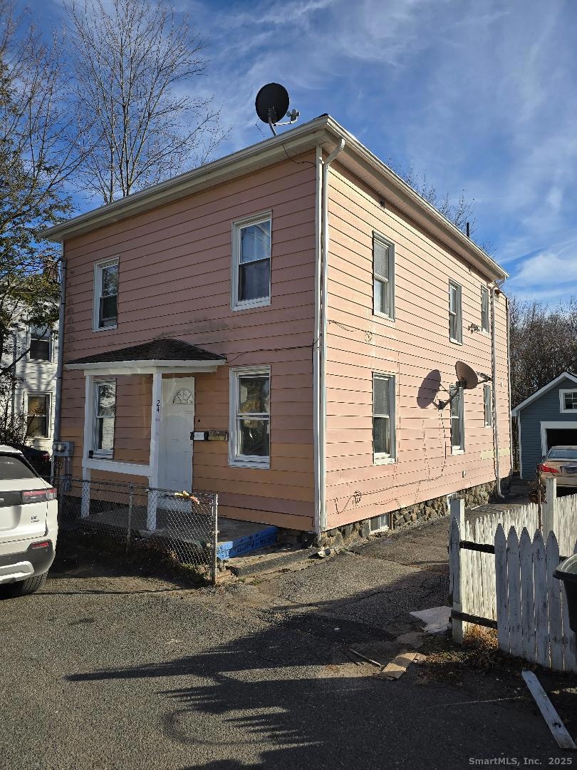 24 Cassidy Ave unit 1st floor, Waterbury, CT 06704 - photo 1
