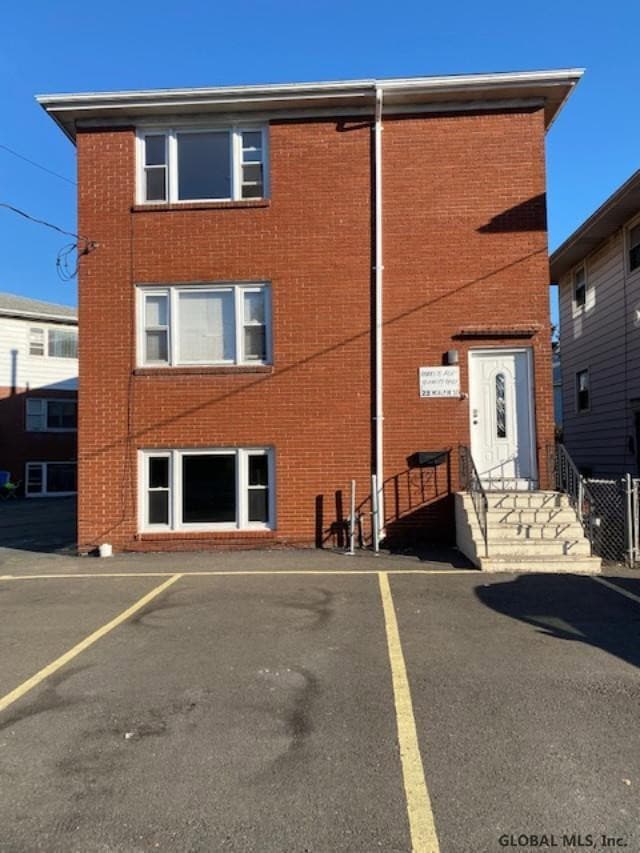 23 Mcalpin St unit 3rd Floor, Albany, NY 12209 - photo 1