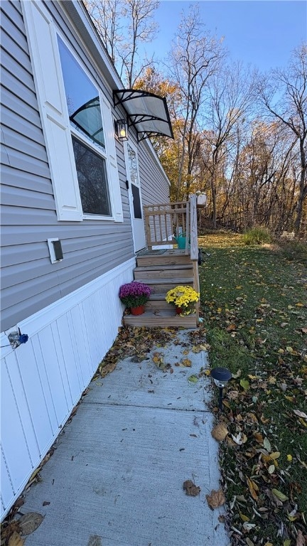 221 Reston Rd, Imperial, PA 15126 - photo 1