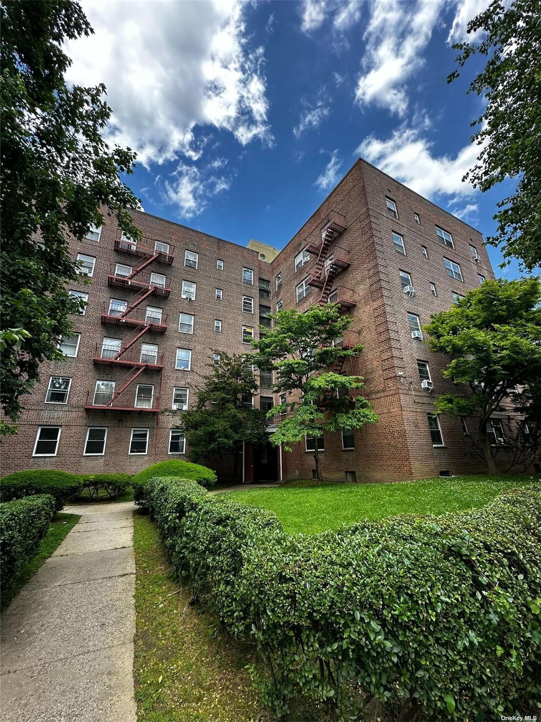 14737 38th Ave unit c44, Flushing, NY 11354 - photo 1