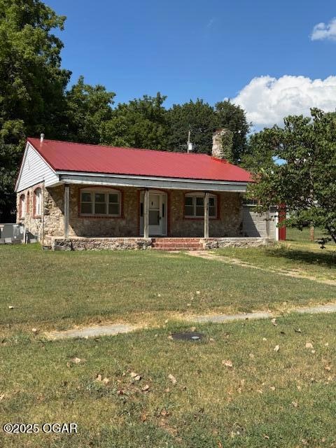 508 E 6th St, Baxter Springs, KS 66713 - photo 1