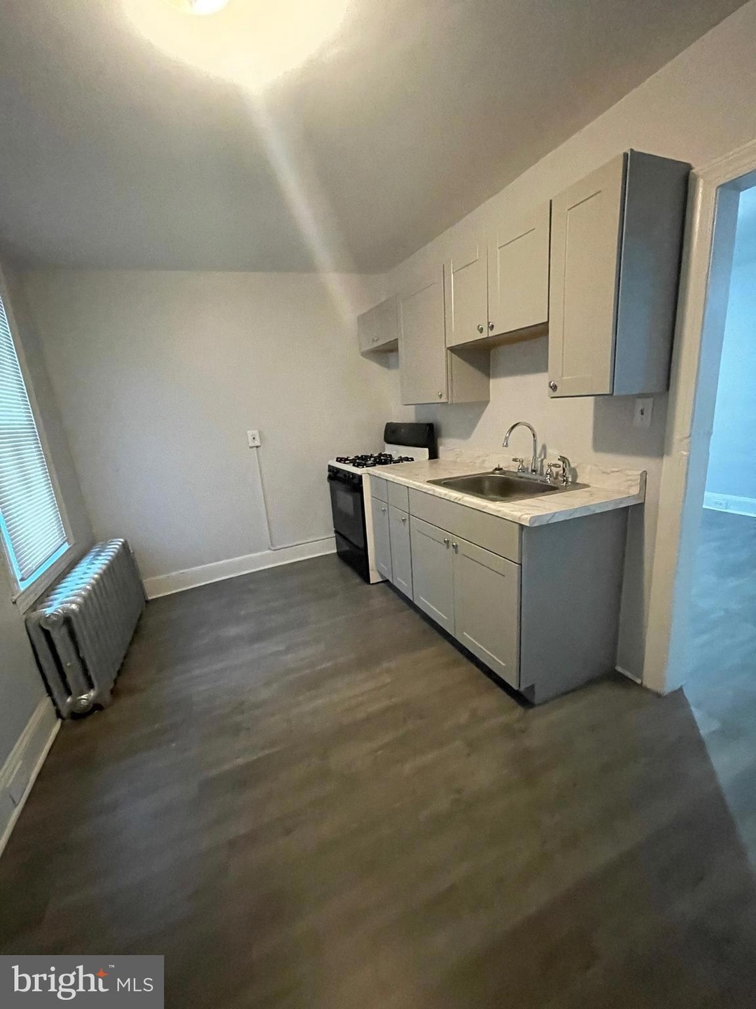 900 E 17th St unit B, Wilmington, DE 19802 - photo 1