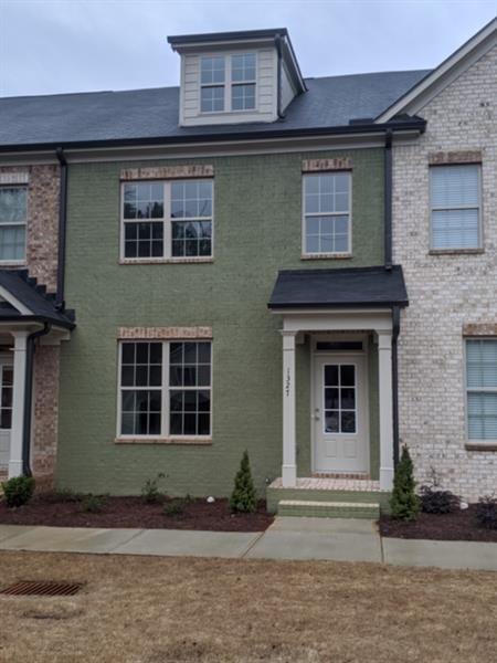 1327 Hillcrest Dr unit 5, Sugar Hill, GA 30518 - photo 1