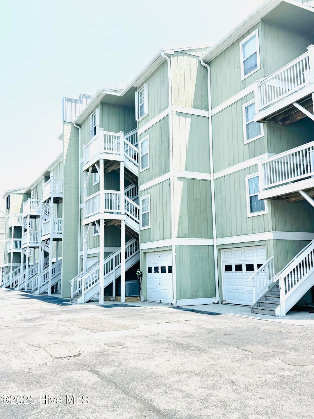 Driftwoods Villas Building