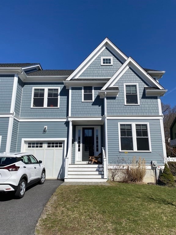 896 Chestnut St unit 2, Newton, MA 02468 - photo 1