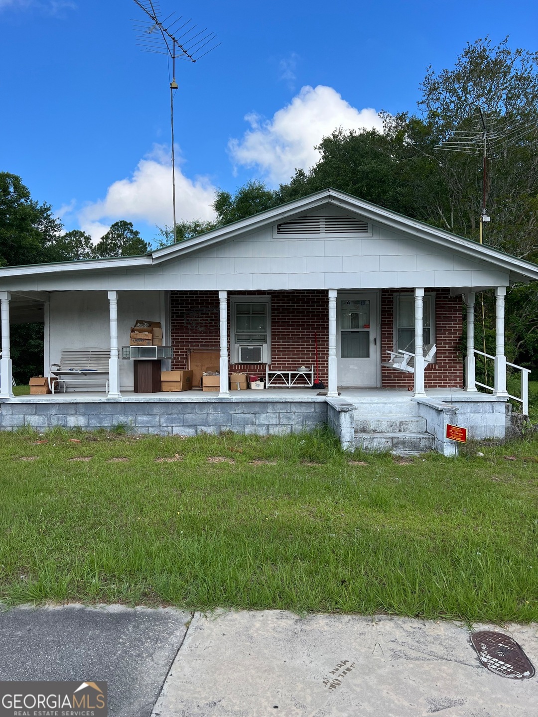 208 N River St, Claxton, GA 30417 - photo 1