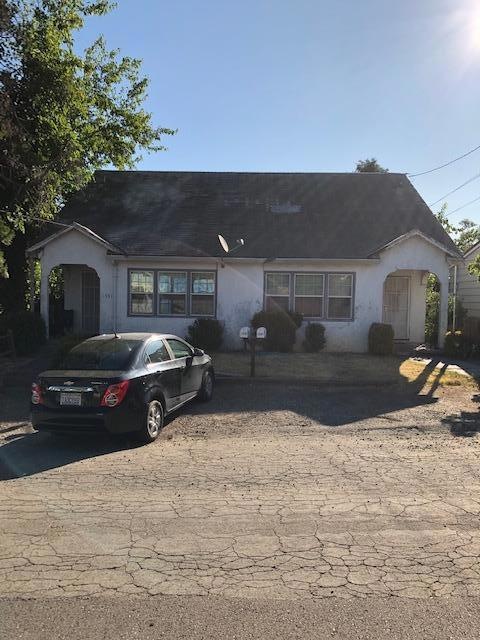 1903 Grace front duplex