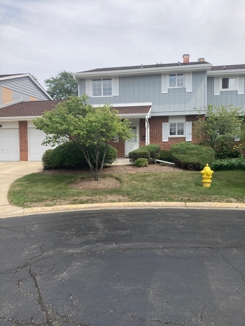 1277 Reading Ct, Wheaton, IL 60189 - photo 1