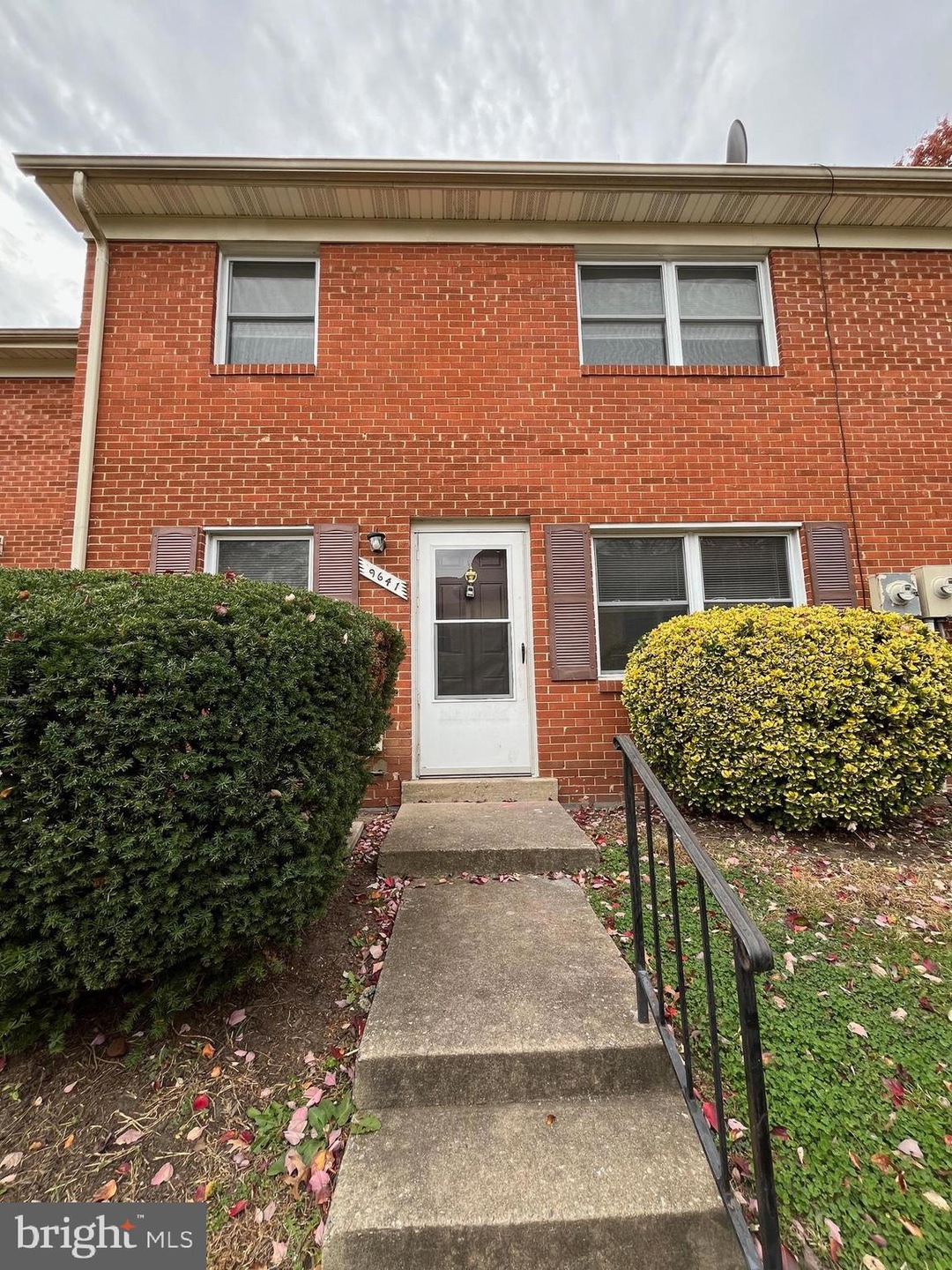 9641 Hagel Cir, Lorton, VA 22079 - photo 1