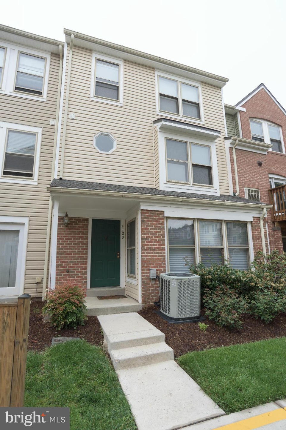 4120 Churchman Way unit 2, Woodbridge, VA 22192 - photo 1