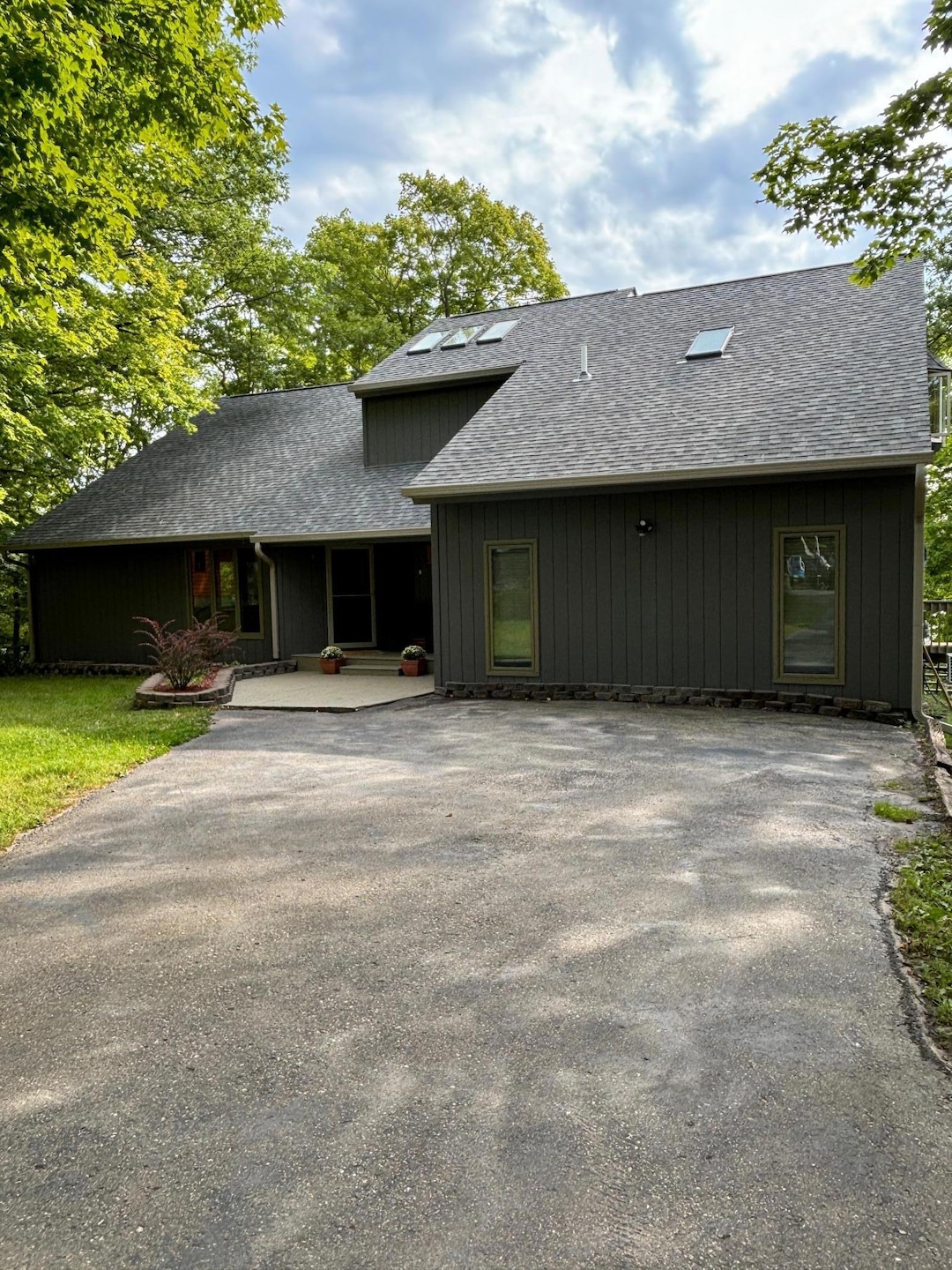 For Sale $600,000