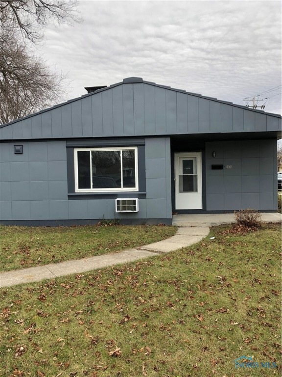 So unique! only 20 of these homes left in Toledo!