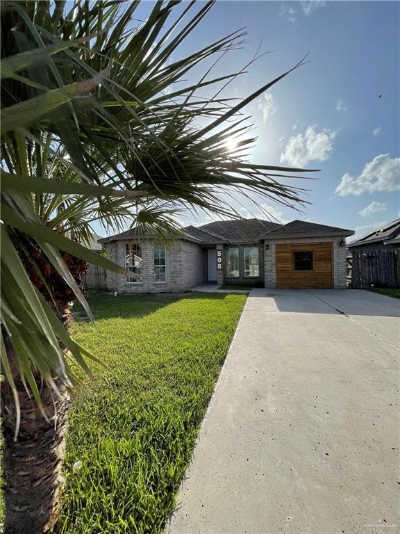 508 Island St, Weslaco, TX 78596 - photo 1