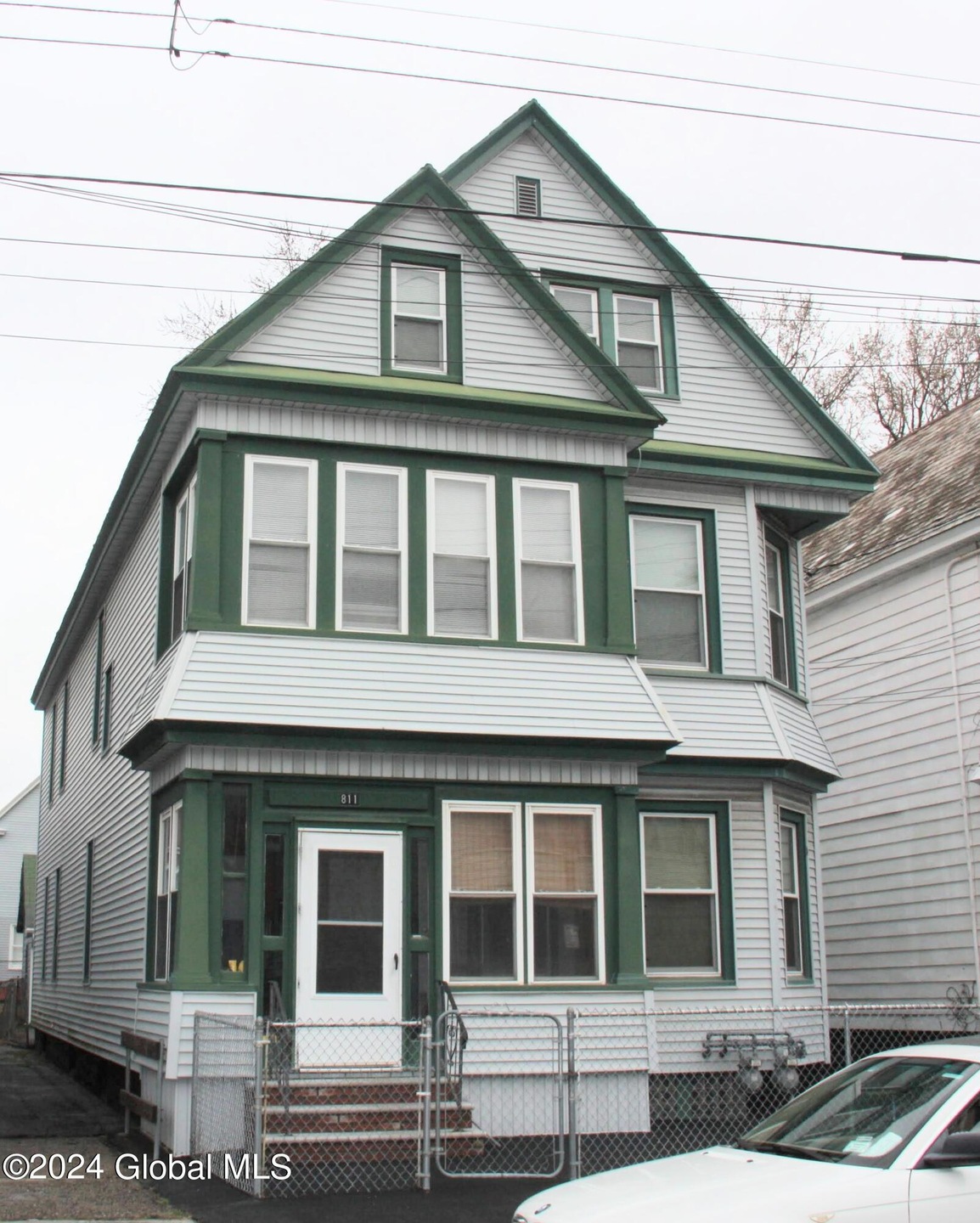 811 Grant Ave, Schenectady, NY 12307 - photo 1
