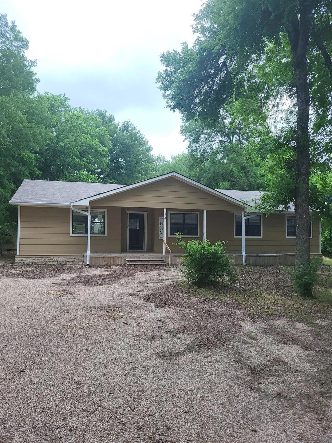 1209 Meander Rd, Granbury, TX 76049 - photo 1